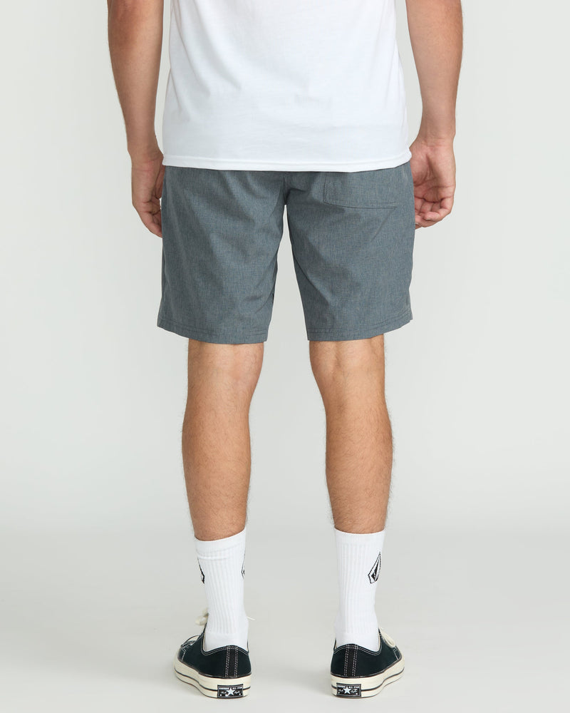 MEN'S JOYTHRILLER 19" HYBRID SHORTS - Image 4