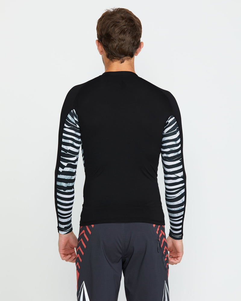 MEN'S SURF VITALS J ROBINSON TGHT LONG SLEEVE RASHGUARD - Image 2