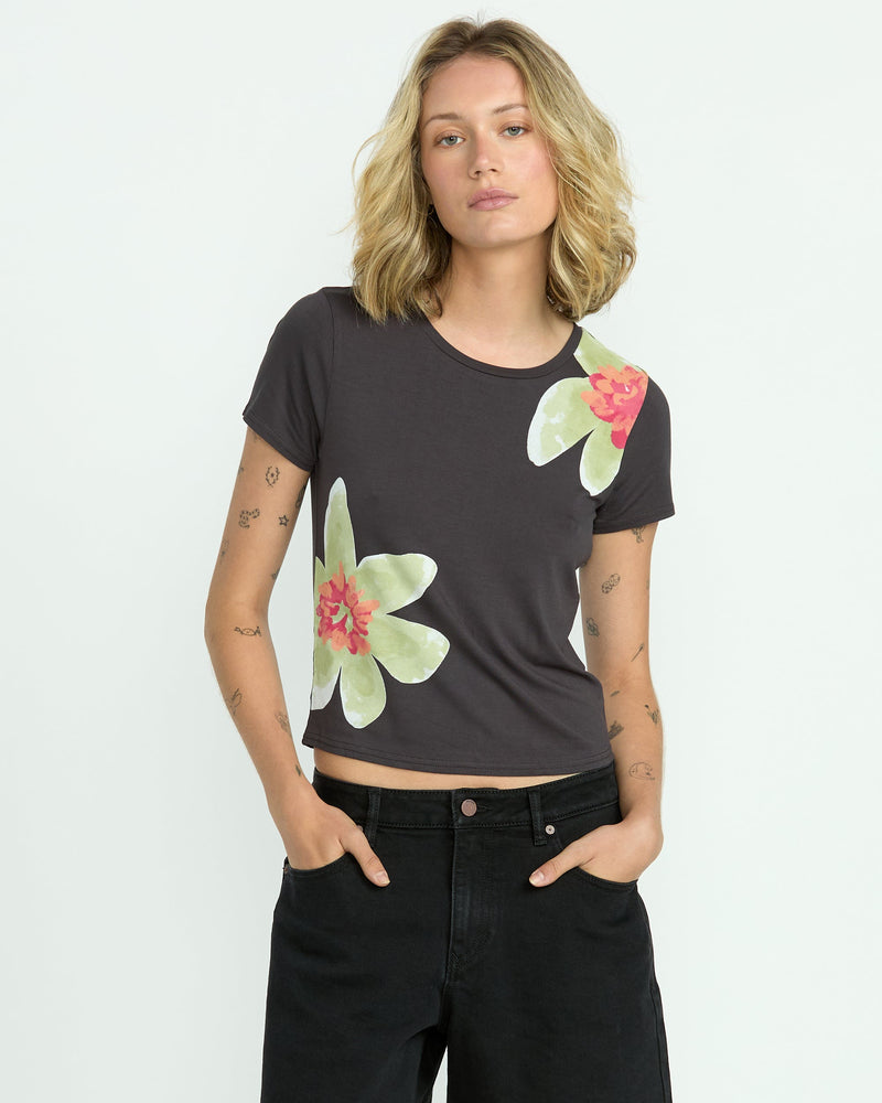 WOMEN'S STARSTONE GLOW SHORT SLEEVE TEE