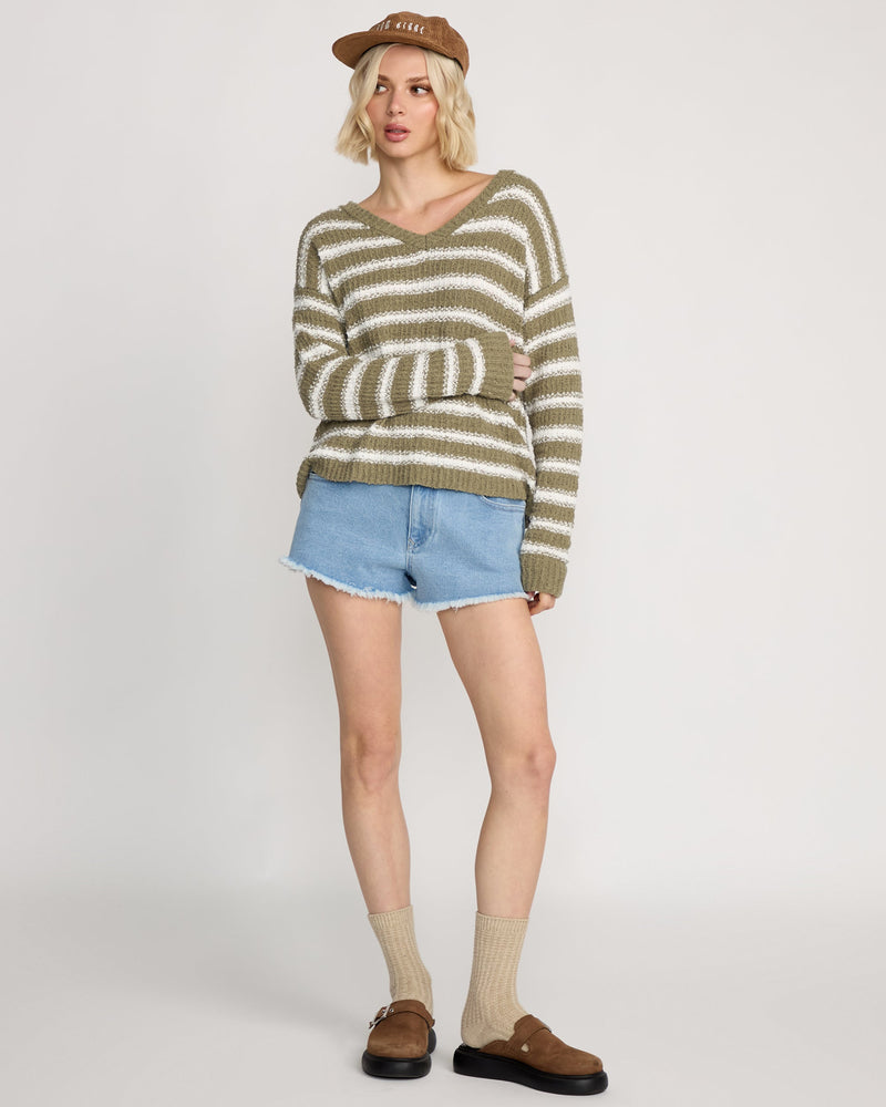 WOMEN'S SAND GROUPIE SWEATER - Image 2