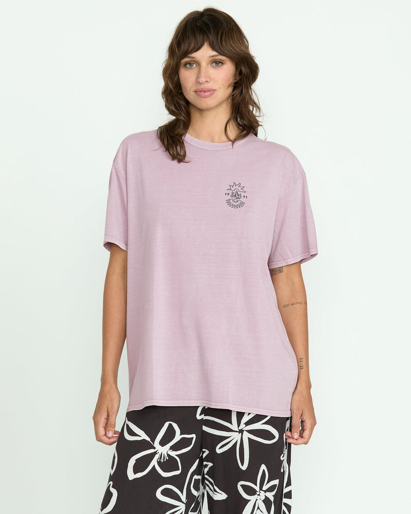 WOMEN'S STONES THROW TEE - Image 11