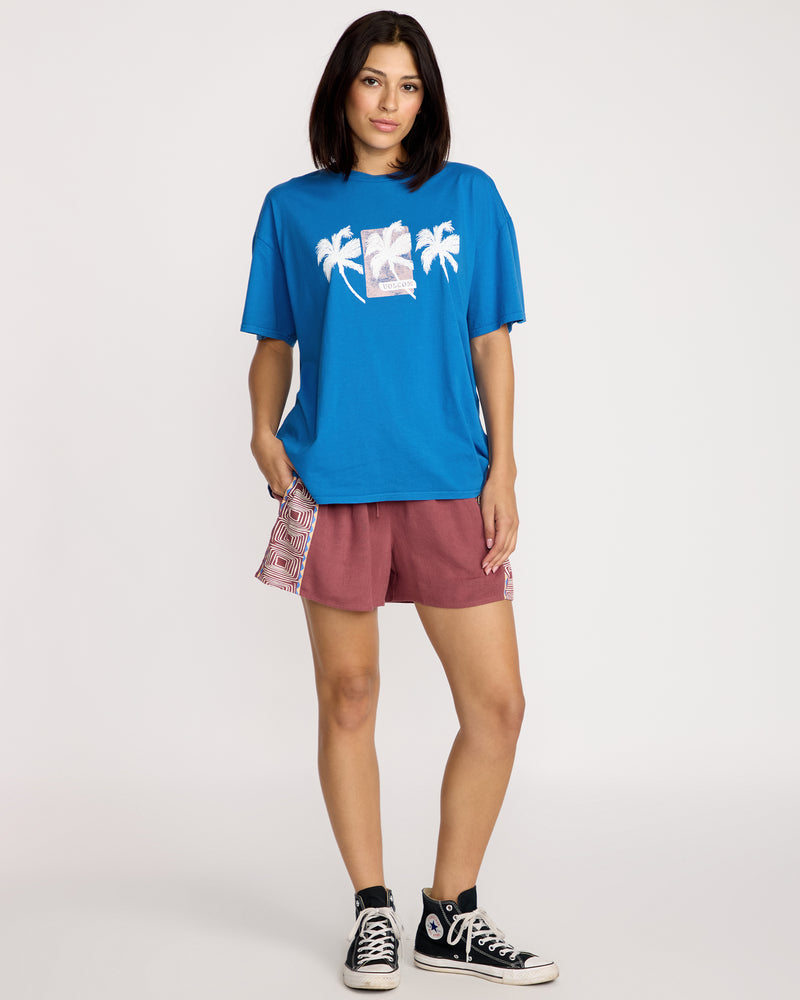 WOMEN'S STONES THROW TEE - Image 9